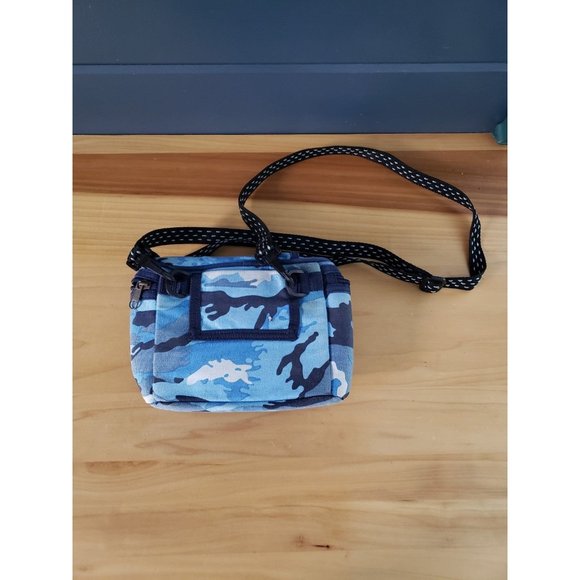 Y2K Blue Camo Shoulder Bag - Picture 2 of 3